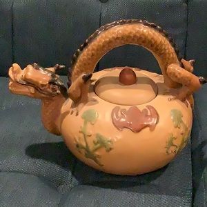 Seymour Mann Dragon Teapot Asian Accents
